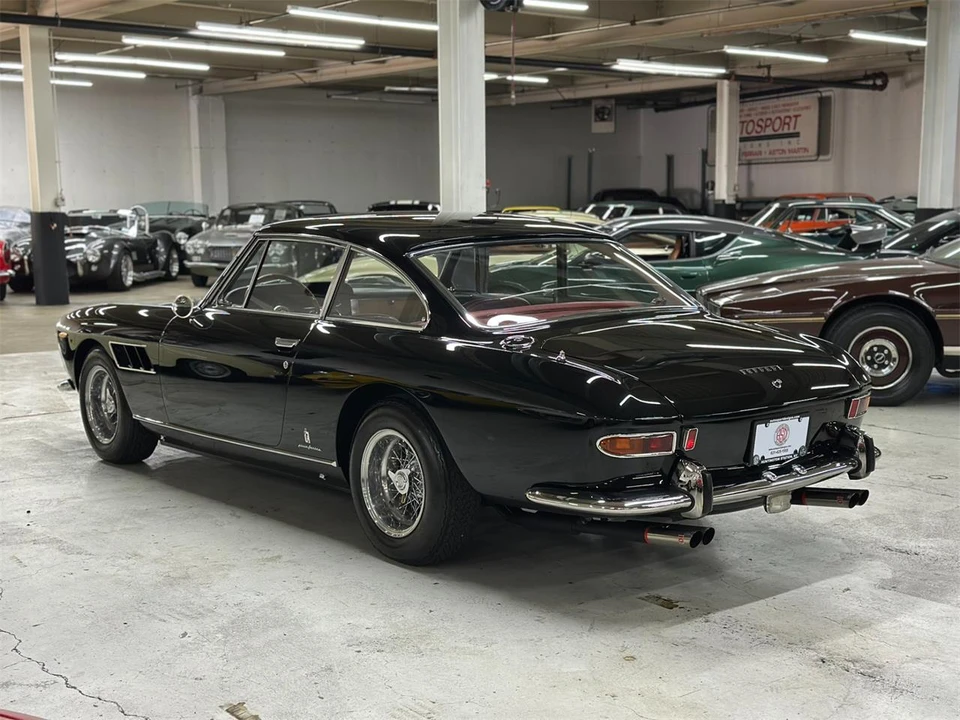 1967 Ferrari 330 GT 2+2 - Image 4 of 31