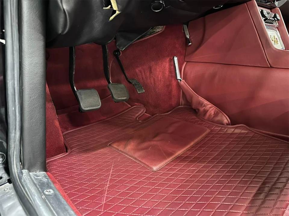 1967 Ferrari 330 GT 2+2 - Image 18 of 31