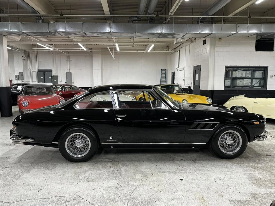 1967 Ferrari 330 GT 2+2 - Image 8 of 31