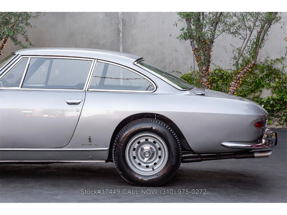 1967 Ferrari 330 GT 2+2 - Image 12 of 31