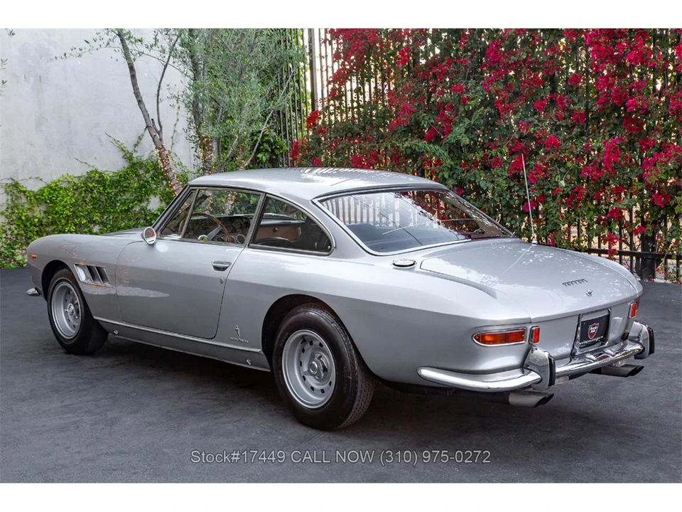 1967 Ferrari 330 GT 2+2 - Image 6 of 31