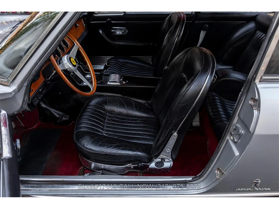 1967 Ferrari 330 GT 2+2 - Image 14 of 31