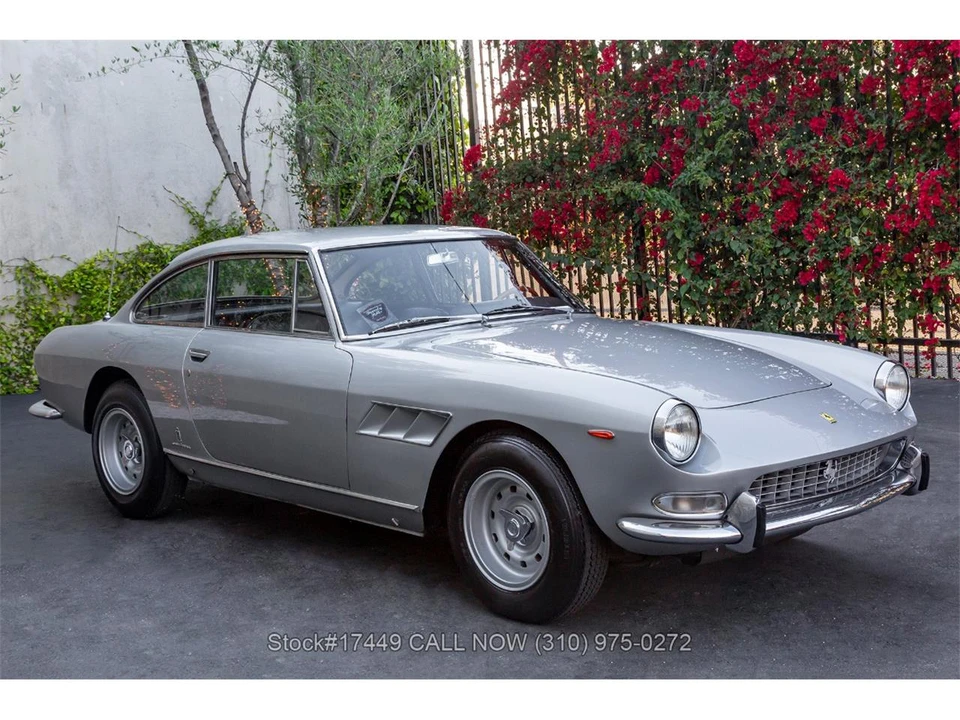 1967 Ferrari 330 GT 2+2 - Image 2 of 31