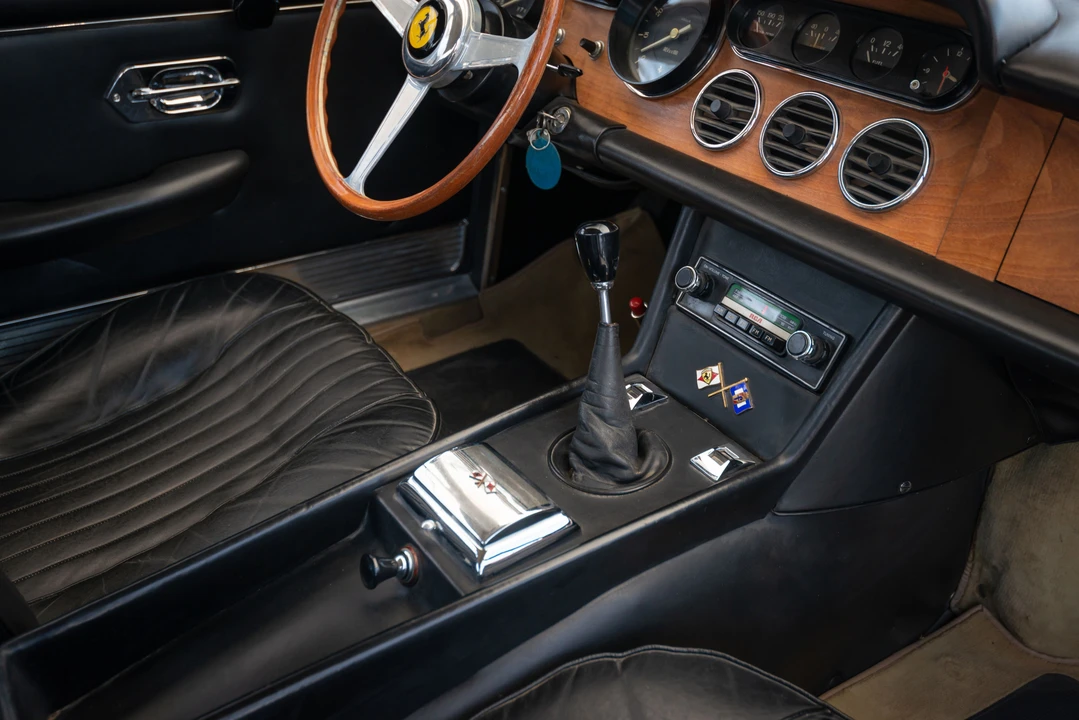 1967 Ferrari 330 GT 2+2 - Image 25 of 31