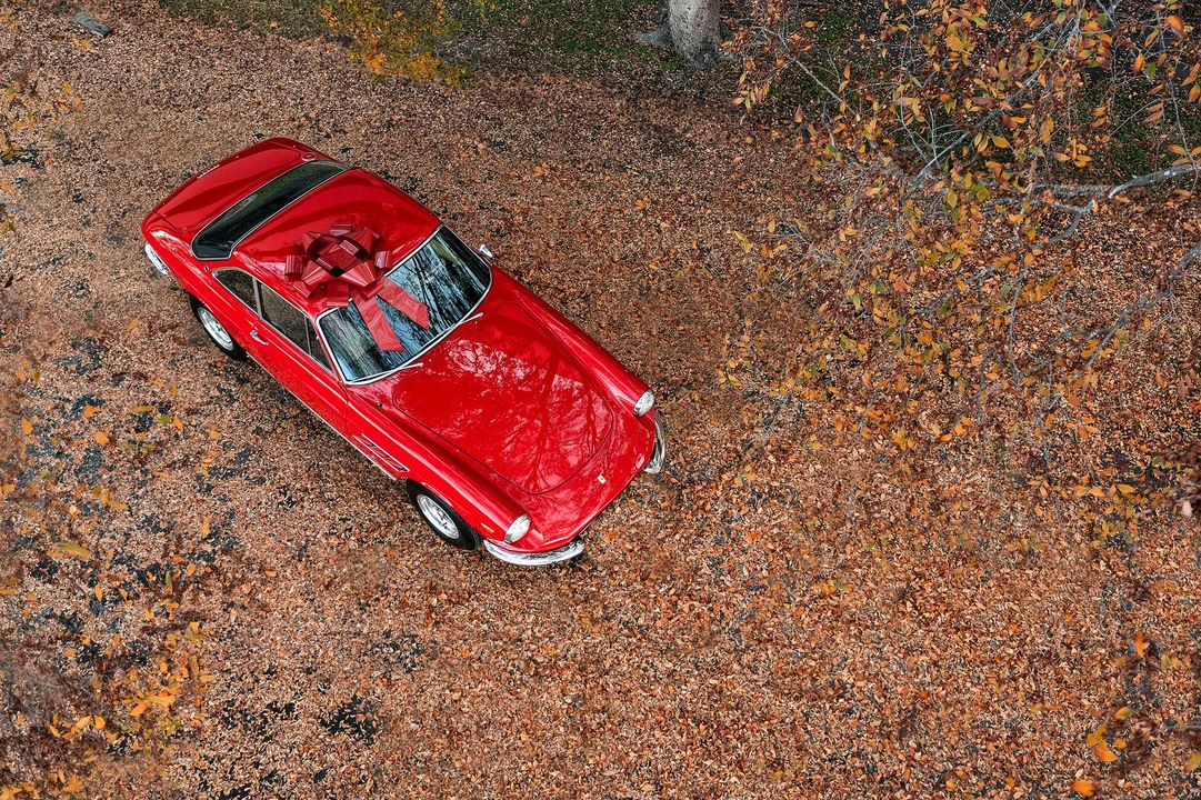 1967 Ferrari 330 GTC & GTS - Image 2 of 31