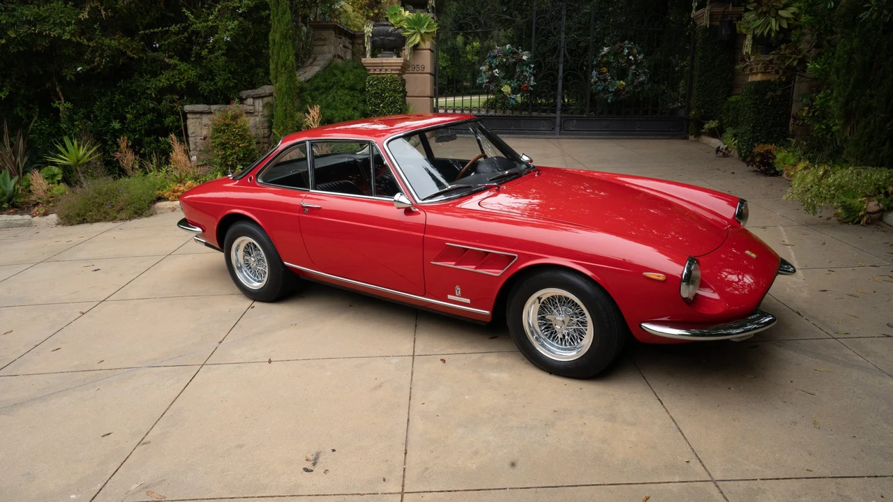 1967 Ferrari 330 GTC & GTS - Image 19 of 31
