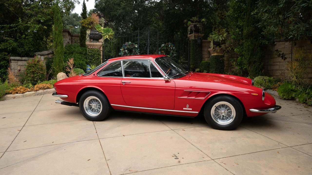 1967 Ferrari 330 GTC & GTS - Image 18 of 31