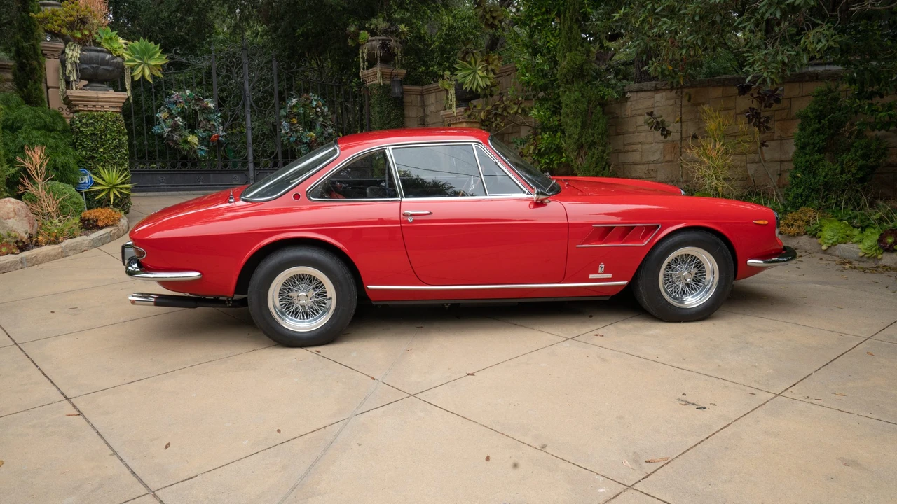 1967 Ferrari 330 GTC & GTS - Image 16 of 31