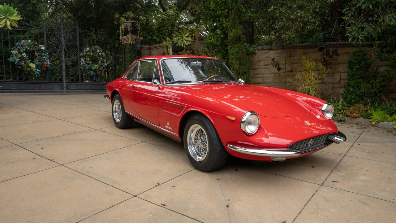 1967 Ferrari 330 GTC & GTS - Image 2 of 31