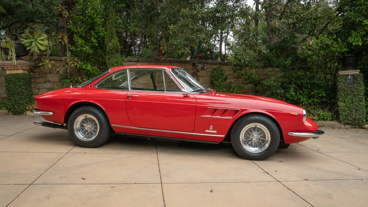 1967 Ferrari 330 GTC & GTS - Image 17 of 31