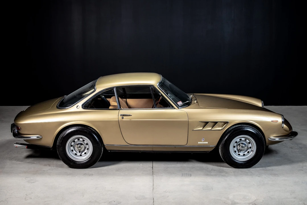 1967 Ferrari 330 GTC & GTS - Image 9 of 31
