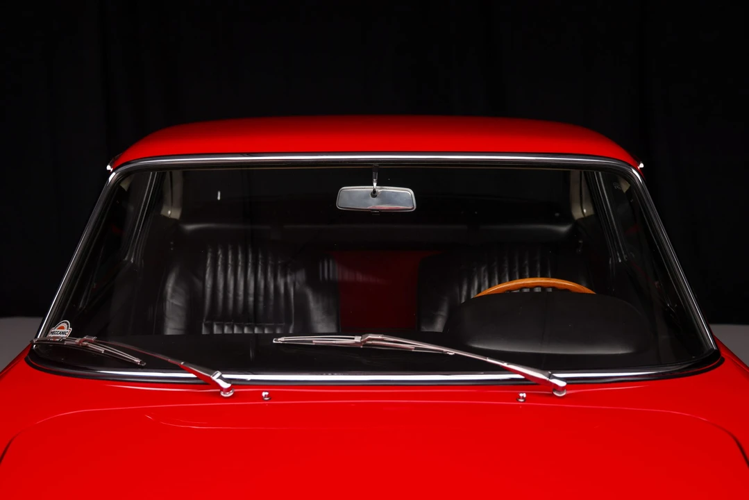 1967 Ferrari 330 GTC & GTS - Image 26 of 31