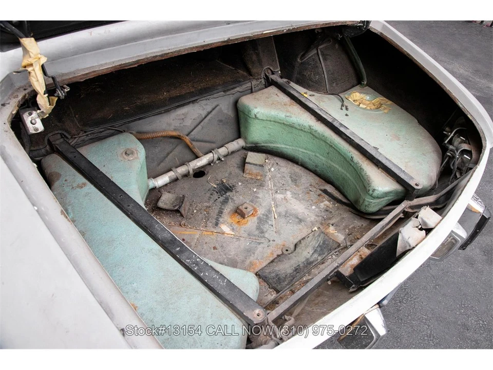 1967 Ferrari 330 GTC & GTS - Image 26 of 31