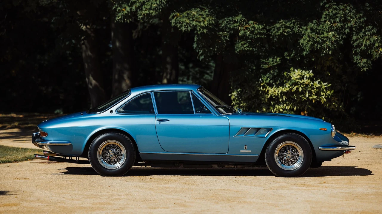 1967 Ferrari 330 GTC & GTS - Image 31 of 31