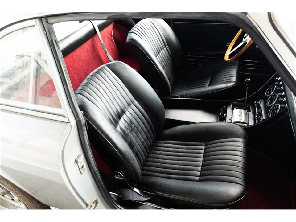 1967 Ferrari 330 GTC & GTS - Image 19 of 31