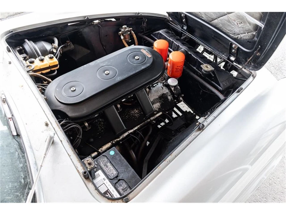 1967 Ferrari 330 GTC & GTS - Image 27 of 31