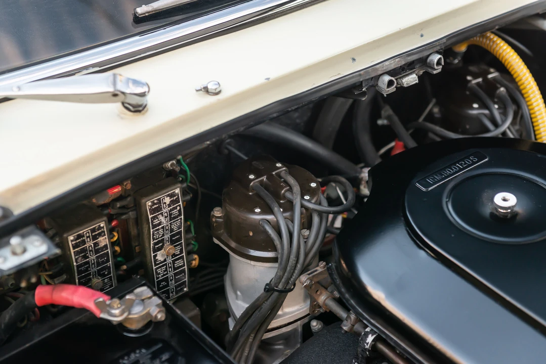 1967 Ferrari 330 GTC & GTS - Image 8 of 31