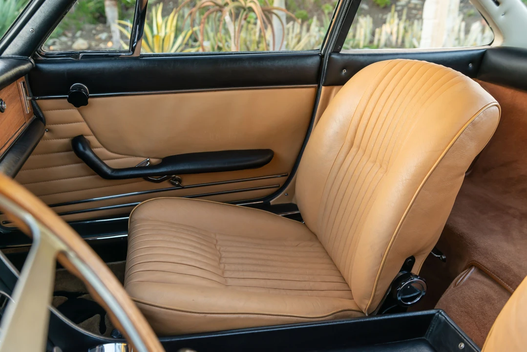 1967 Ferrari 330 GTC & GTS - Image 26 of 31
