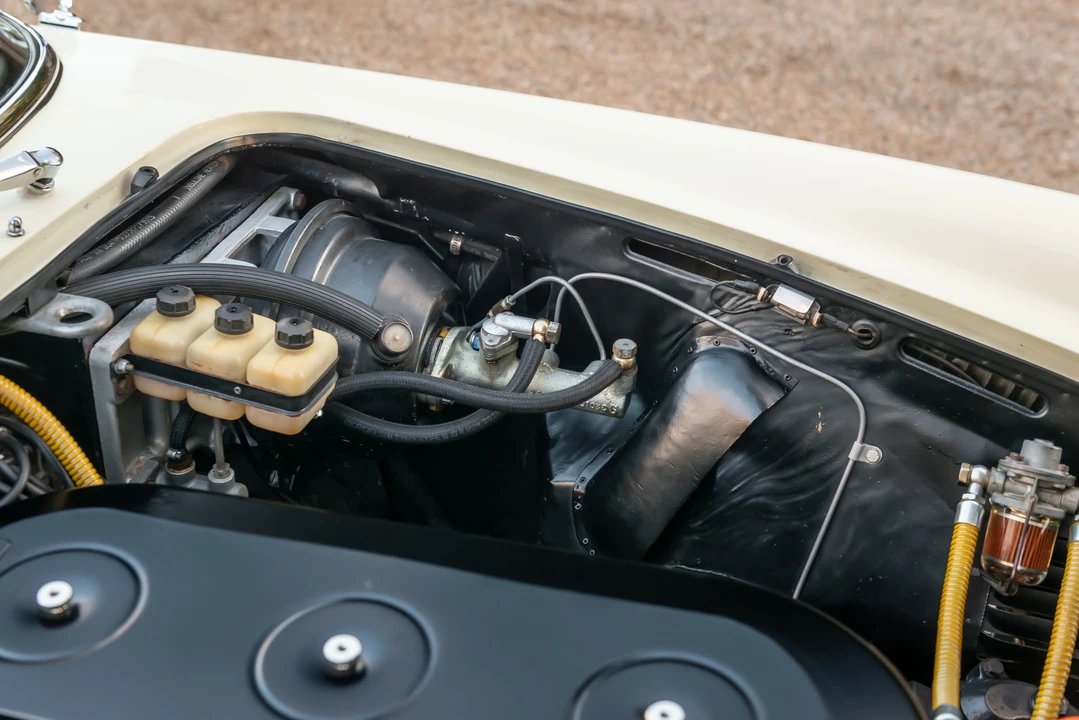 1967 Ferrari 330 GTC & GTS - Image 7 of 31