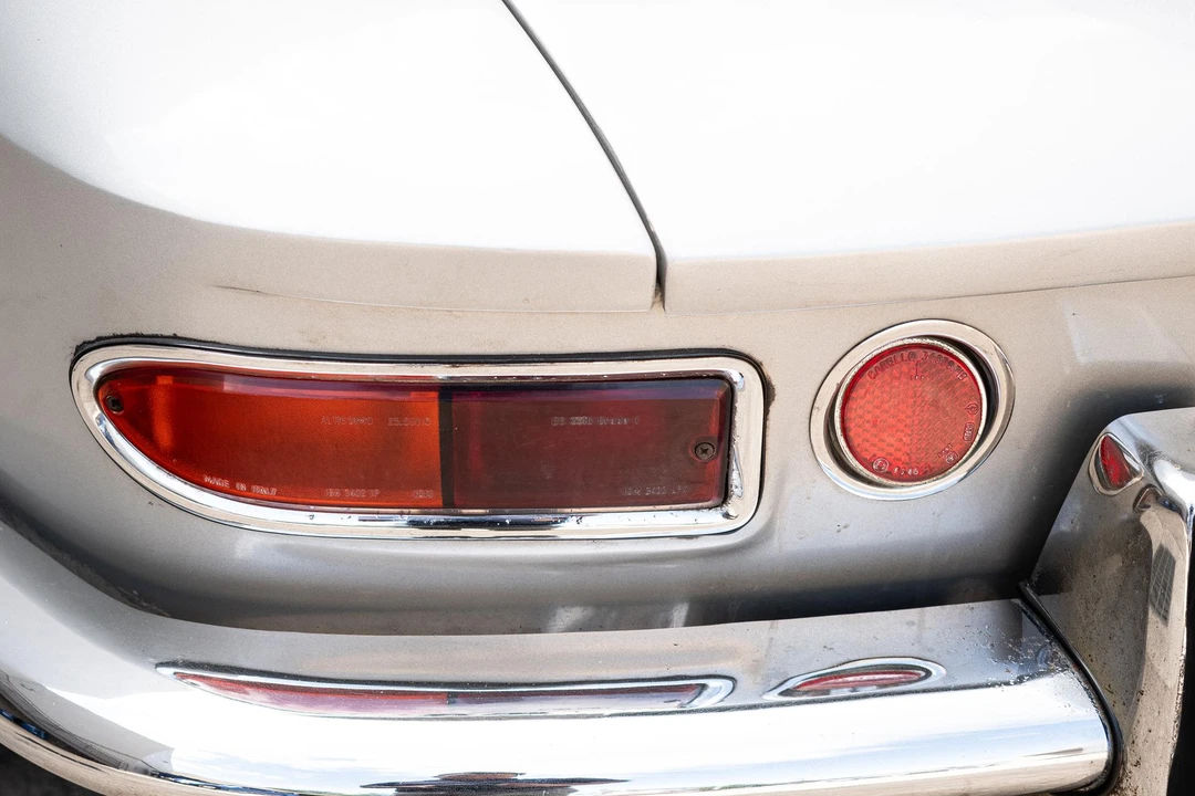 1967 Ferrari 330 GTC & GTS - Image 24 of 31