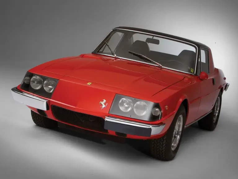 1967 Ferrari 330 GTC & GTS - Image 2 of 2