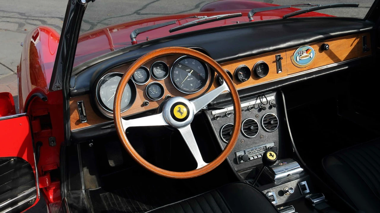 1967 Ferrari 330 GTC & GTS - Image 16 of 29