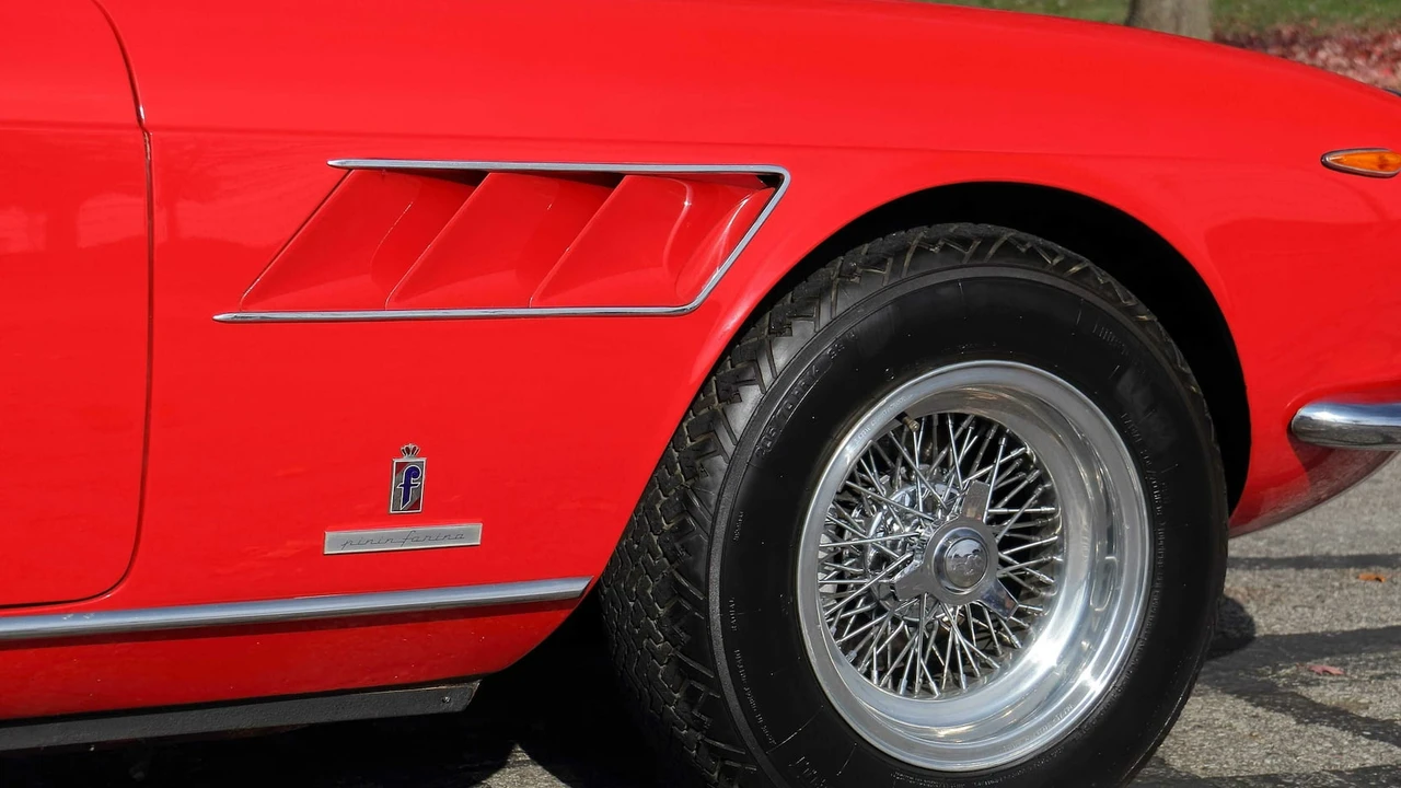 1967 Ferrari 330 GTC & GTS - Image 24 of 29