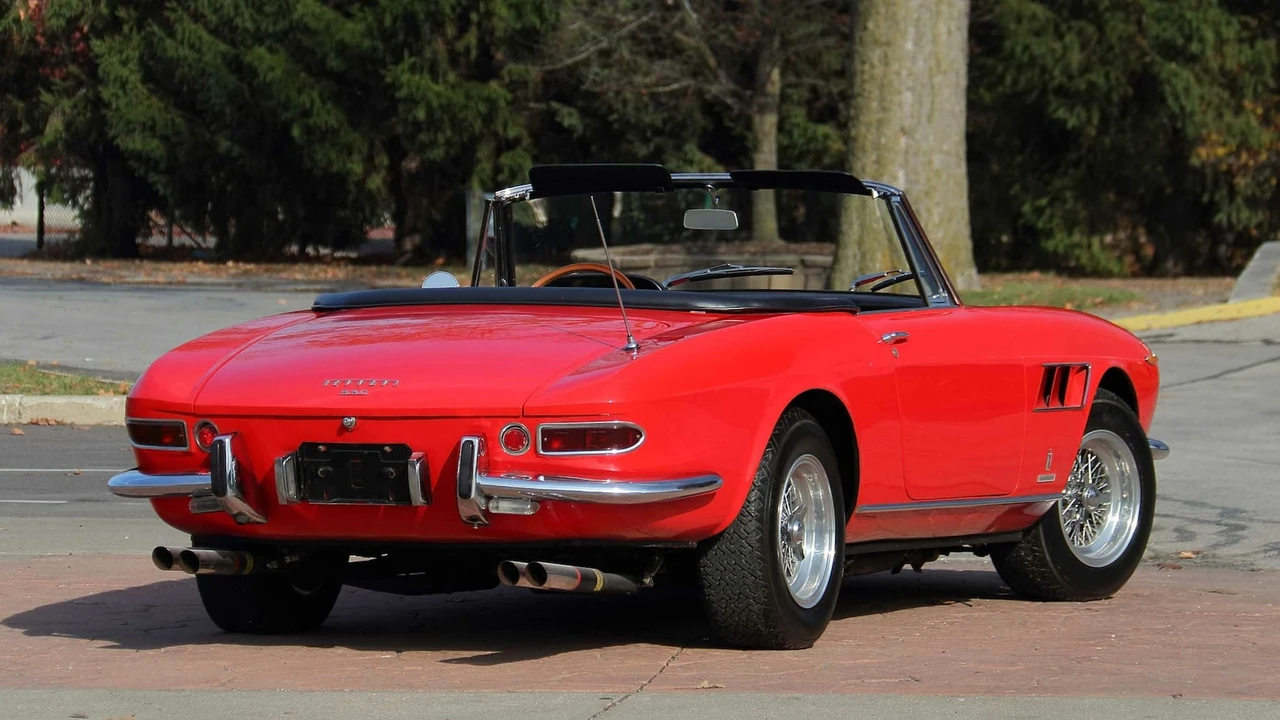 1967 Ferrari 330 GTC & GTS - Image 3 of 29