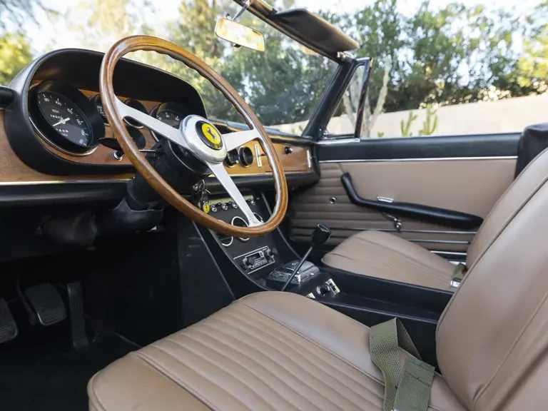 1967 Ferrari 330 GTC & GTS - Image 21 of 31