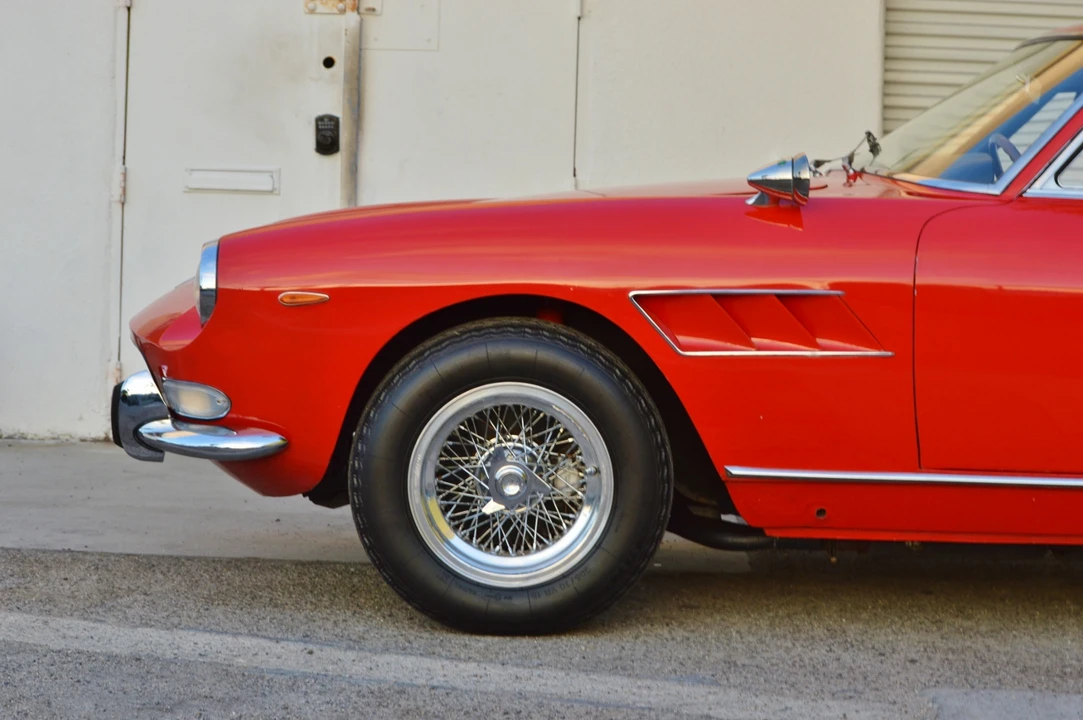 1967 Ferrari 330 GT 2+2 - Image 21 of 31