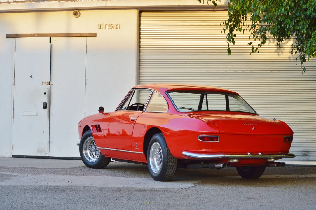 1967 Ferrari 330 GT 2+2 - Image 11 of 31