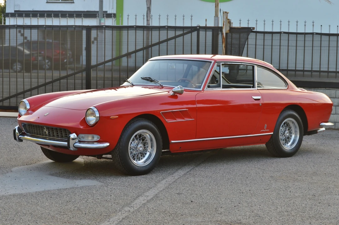 1967 Ferrari 330 GT 2+2 - Image 15 of 31
