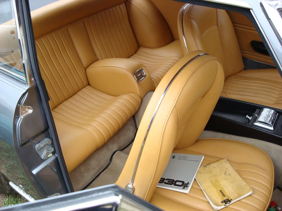 1967 Ferrari 330 GT 2+2 - Image 3 of 7