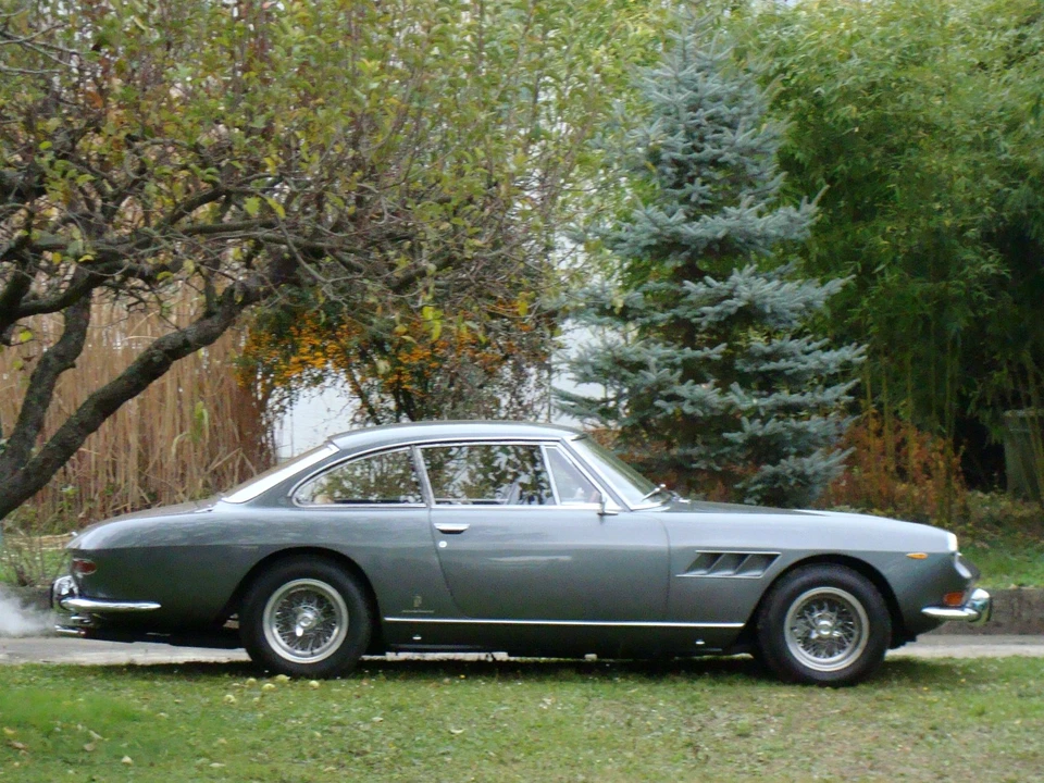 1967 Ferrari 330 GT 2+2 - Image 7 of 7
