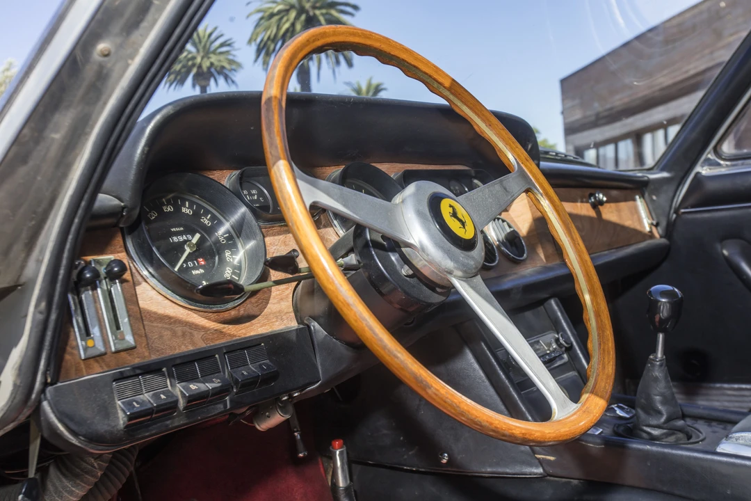 1967 Ferrari 330 GT 2+2 - Image 30 of 31
