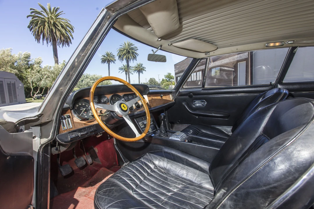 1967 Ferrari 330 GT 2+2 - Image 26 of 31