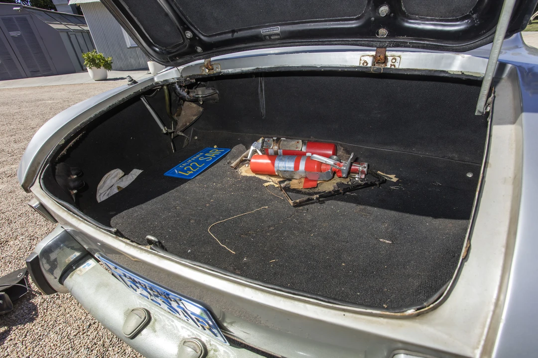 1967 Ferrari 330 GT 2+2 - Image 7 of 31