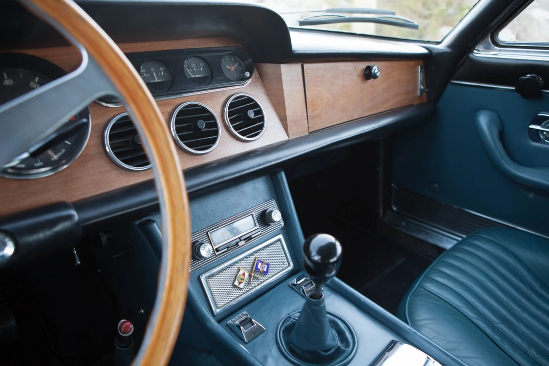 1967 Ferrari 330 GT 2+2 - Image 6 of 29
