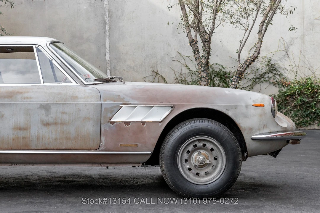 1967 Ferrari 330 GTC & GTS - Image 11 of 31