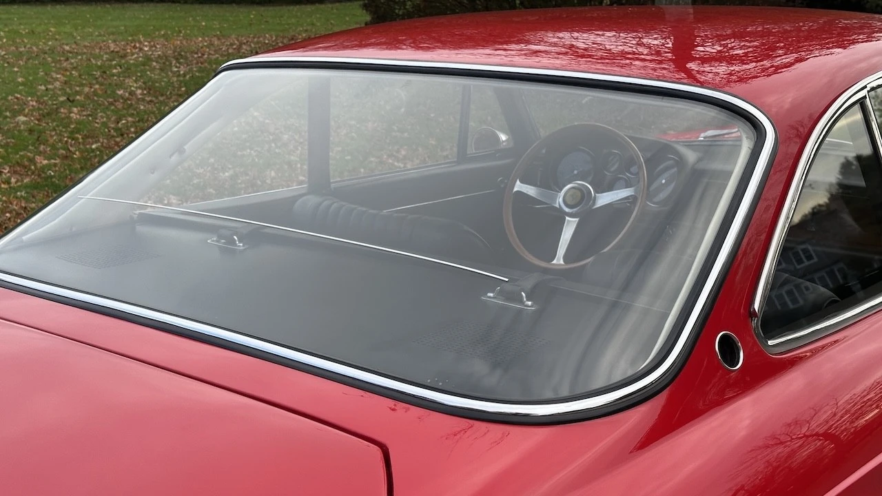 1967 Ferrari 330 GTC & GTS - Image 18 of 31