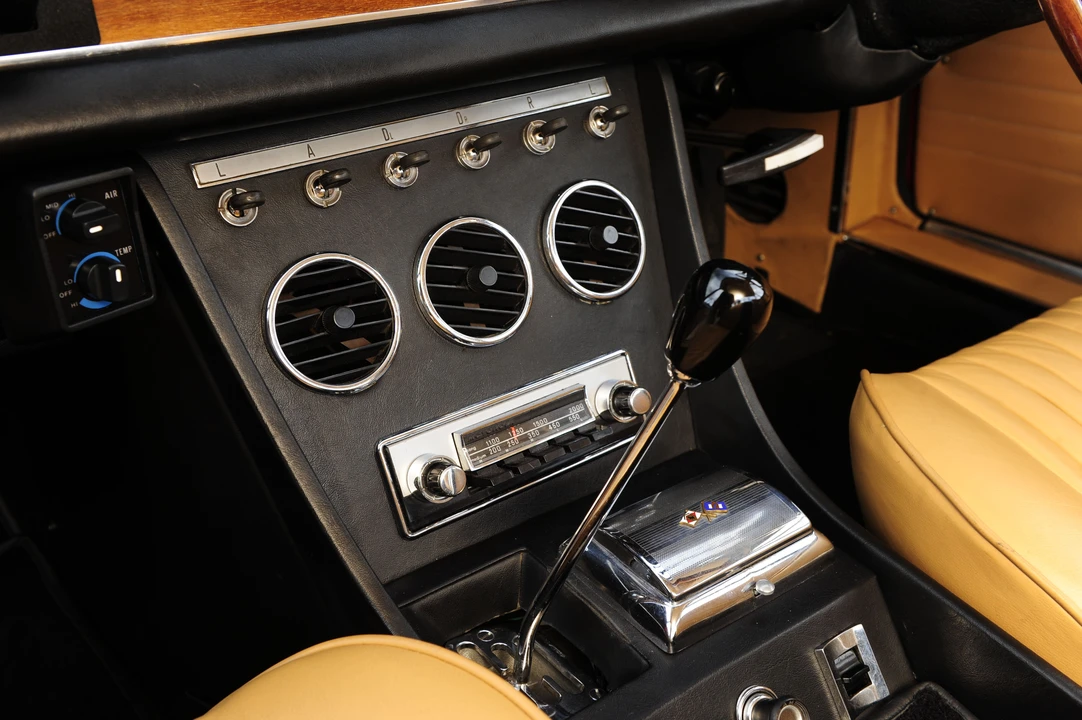 1967 Ferrari 330 GTC & GTS - Image 16 of 28