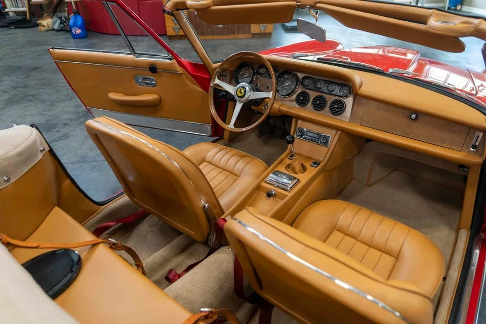1967 Ferrari 330 GT 2+2 - Image 3 of 5