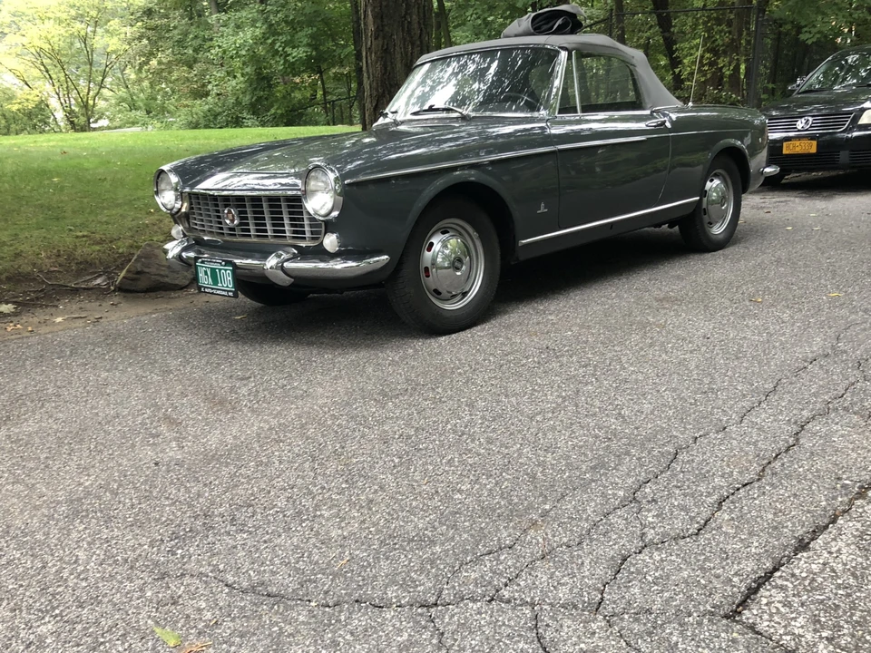 1967 Fiat Pininfarina Coupe & Cabriolet 2nd Gen - Image 3 of 31
