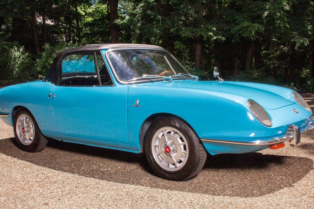 1967 Fiat 850 Spider - Image 14 of 31