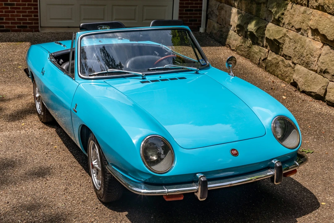 1967 Fiat 850 Spider - Image 11 of 31