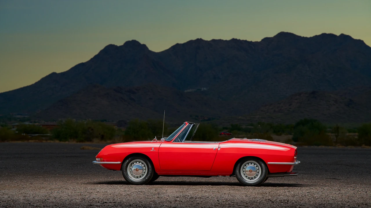 1967 Fiat 850 Spider - Image 14 of 31