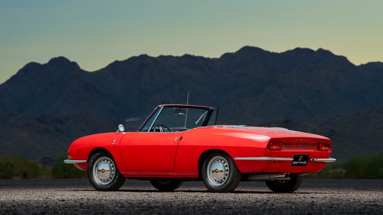 1967 Fiat 850 Spider - Image 17 of 31