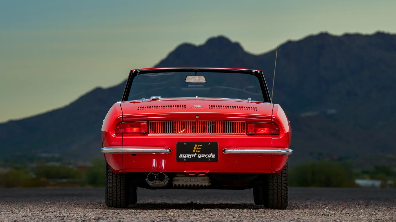 1967 Fiat 850 Spider - Image 21 of 31