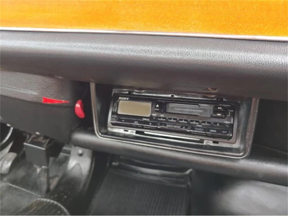 1967 Fiat Coupe - Image 11 of 20