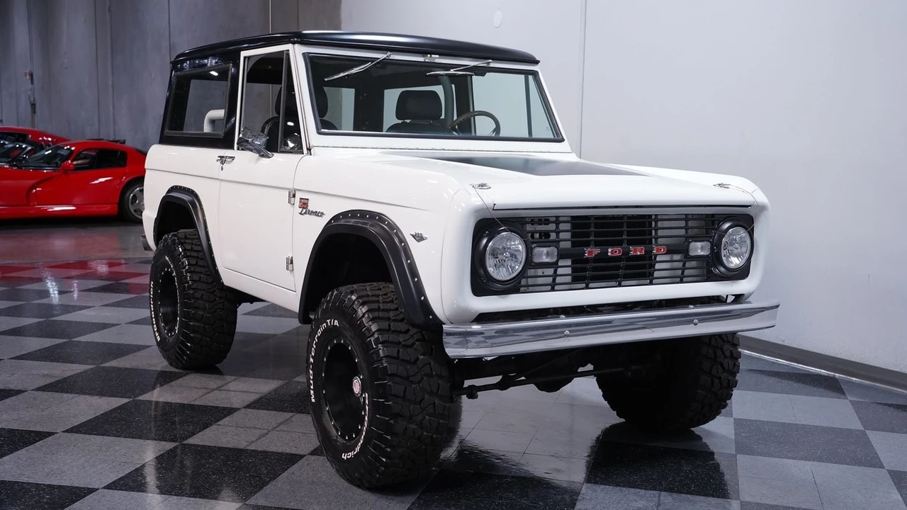 1967 Ford Bronco 1st Gen - Image 14 of 21
